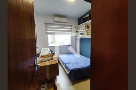 Quarto  de casa à venda com 2 quartos, 110m² em Alvorada, Contagem