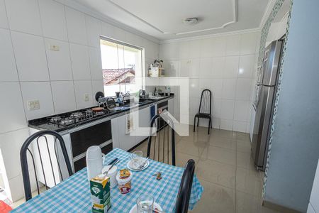 Cozinha de casa para alugar com 3 quartos, 125m² em Etelvina Carneiro, Belo Horizonte