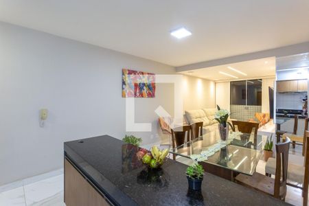 Sala de apartamento para alugar com 2 quartos, 130m² em Ouro Preto, Belo Horizonte