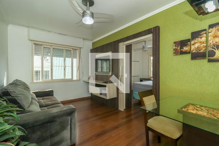 Sala de apartamento para alugar com 1 quarto, 43m² em Vila Ipiranga, Porto Alegre