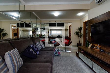 Sala de casa de condomínio à venda com 3 quartos, 110m² em Harmonia, Canoas