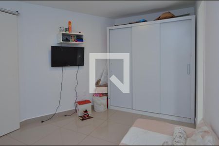 Quarto 1 de casa de condomínio para alugar com 2 quartos, 139m² em Vargem Grande, Rio de Janeiro