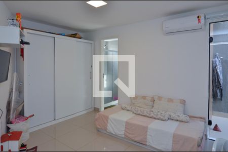 Quarto 1 de casa de condomínio para alugar com 2 quartos, 139m² em Vargem Grande, Rio de Janeiro