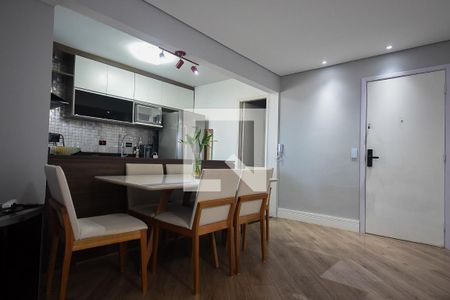 Sala de jantar de apartamento para alugar com 2 quartos, 72m² em Jardim Maria Rosa, Taboão da Serra