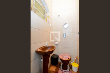 Lavabo  de casa à venda com 3 quartos, 99m² em Vila Galvão, Guarulhos