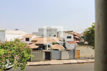 Vista da Sala de apartamento à venda com 3 quartos, 64m² em Heliópolis, Belo Horizonte