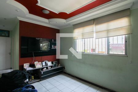 Sala de apartamento à venda com 3 quartos, 64m² em Heliópolis, Belo Horizonte