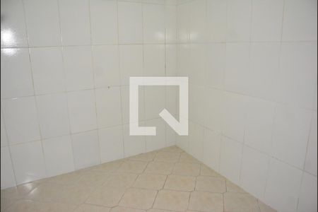 Quarto de apartamento para alugar com 2 quartos, 30m² em Itapuã, Salvador