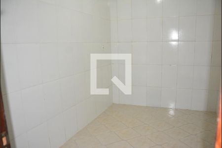 Quarto de apartamento para alugar com 2 quartos, 30m² em Itapuã, Salvador