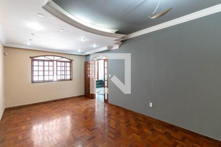 Sala de casa à venda com 4 quartos, 230m² em Alto dos Pinheiros, Belo Horizonte