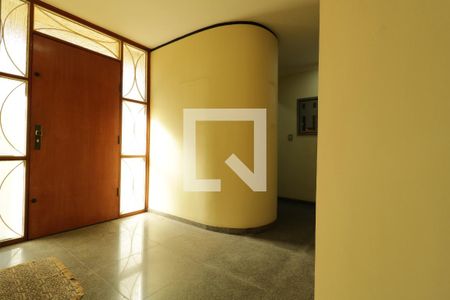 Sala de entrada de casa à venda com 4 quartos, 320m² em Jardim, Santo André