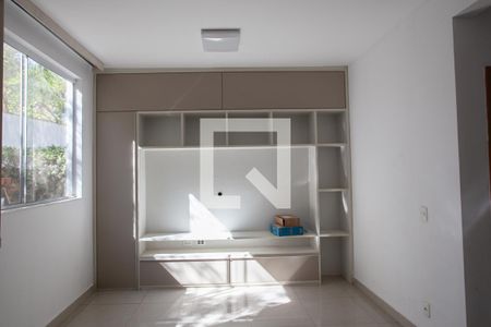 Sala de Estar de casa à venda com 3 quartos, 170m² em Garças, Belo Horizonte