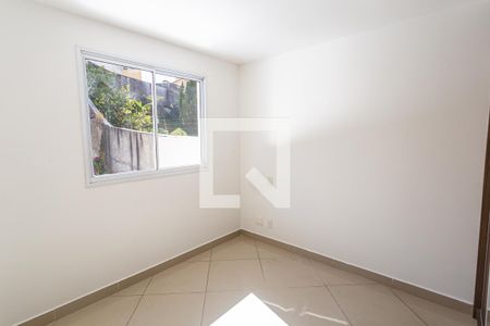 Suíte de apartamento para alugar com 3 quartos, 70m² em Nova Vista, Belo Horizonte