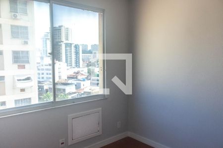 Quarto 1 de apartamento para alugar com 3 quartos, 70m² em Santa Rosa, Niterói