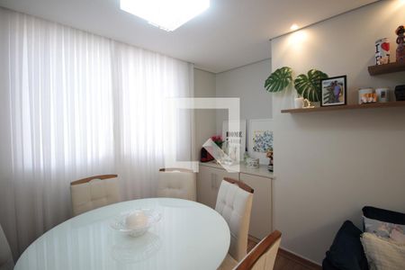 Sala de apartamento à venda com 2 quartos, 107m² em Castelo, Belo Horizonte