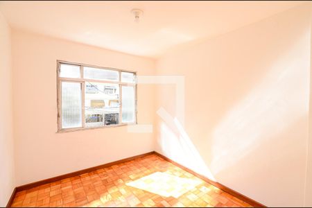 Quarto 2 de apartamento para alugar com 2 quartos, 50m² em Largo do Barradas, Niterói