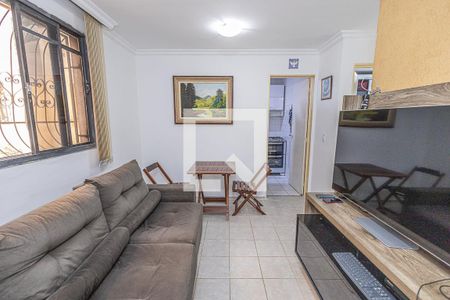 Sala de apartamento para alugar com 2 quartos, 45m² em Santa Monica, Belo Horizonte