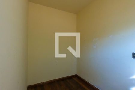 Closet de casa para alugar com 3 quartos, 215m² em Dom Bosco, Betim