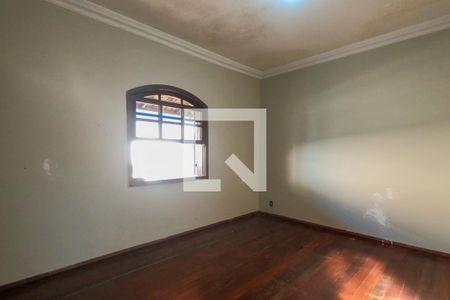 Quarto 1 de casa para alugar com 3 quartos, 215m² em Dom Bosco, Betim