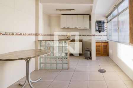 Cozinha de apartamento para alugar com 3 quartos, 97m² em Petrópolis, Porto Alegre