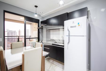 Cozinha de apartamento para alugar com 1 quarto, 30m² em Km 18, Osasco