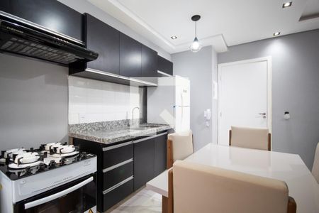 Cozinha de apartamento para alugar com 1 quarto, 30m² em Km 18, Osasco