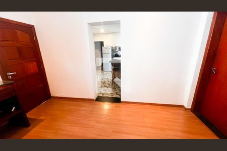 Sala de casa à venda com 4 quartos, 170m² em São Cristóvão, Belo Horizonte