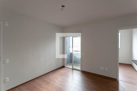 Sala de apartamento para alugar com 2 quartos, 55m² em Maria Teresa , Belo Horizonte