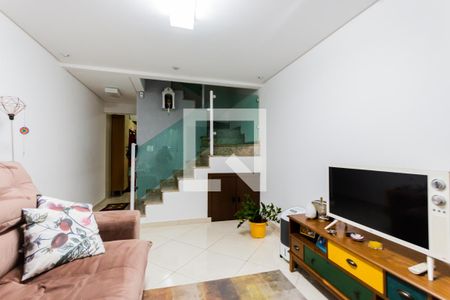 Sala de casa para alugar com 2 quartos, 80m² em Vila Lucinda, Santo André