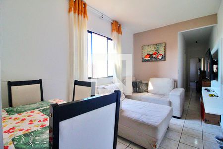 Sala de apartamento para alugar com 2 quartos, 60m² em Parque das Nações, Santo André