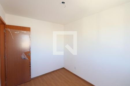 Quarto 2 de apartamento para alugar com 2 quartos, 60m² em Colubandê, São Gonçalo