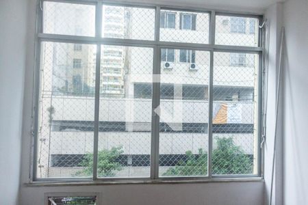 Quarto 1 de apartamento para alugar com 2 quartos, 56m² em Icaraí, Niterói