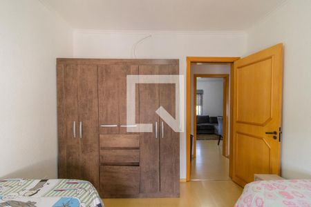 Quarto 1 de apartamento para alugar com 2 quartos, 59m² em Partenon, Porto Alegre