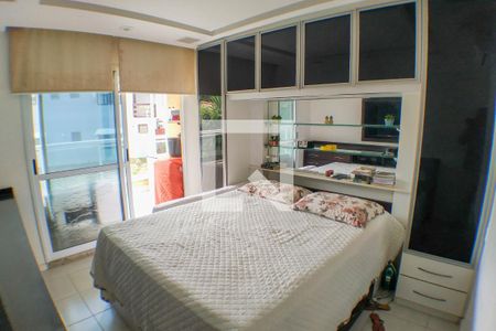 Suíte de apartamento à venda com 2 quartos, 84m² em Camboinhas, Niterói