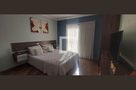 Quarto 1 suíte de casa à venda com 3 quartos, 250m² em Vila Valparaiso, Santo André