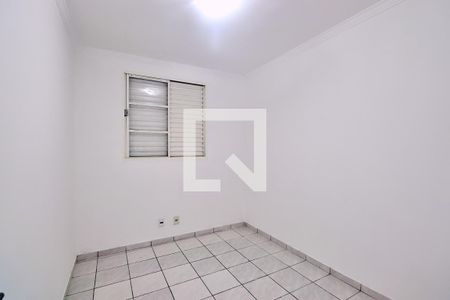 Quarto 1 de apartamento para alugar com 2 quartos, 45m² em Parque das Nações, Santo André