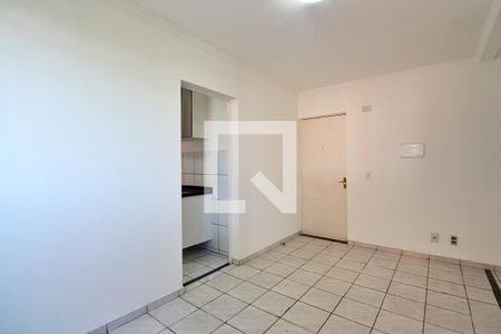 Sala de apartamento para alugar com 2 quartos, 45m² em Parque das Nações, Santo André