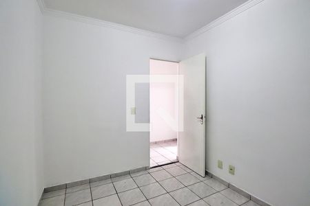 Quarto 1 de apartamento para alugar com 2 quartos, 45m² em Parque das Nações, Santo André