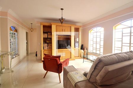 Sala de casa para alugar com 3 quartos, 190m² em Jardim, Santo André