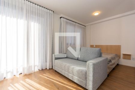 Sala de kitnet/studio para alugar com 1 quarto, 30m² em Centro, Curitiba