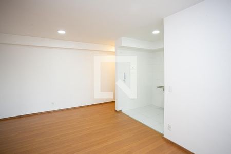 Sala  de apartamento à venda com 3 quartos, 78m² em Parque Assuncao, Taboão da Serra