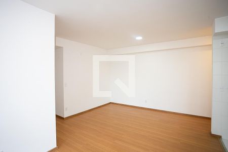 Sala  de apartamento à venda com 3 quartos, 78m² em Parque Assuncao, Taboão da Serra