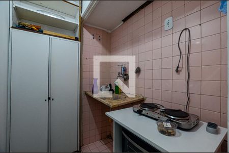 Cozinha de apartamento à venda com 1 quarto, 24m² em Centro, Niterói