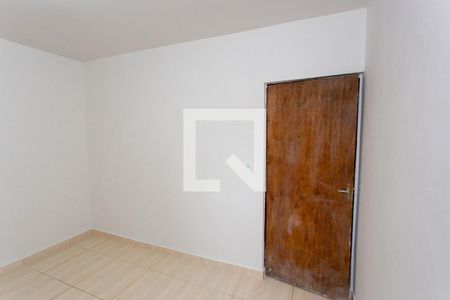 Quarto de casa para alugar com 1 quarto, 50m² em Serraria, Diadema