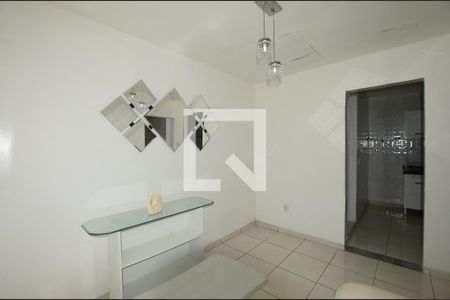 Sala de apartamento para alugar com 1 quarto, 30m² em Vicente de Carvalho, Rio de Janeiro