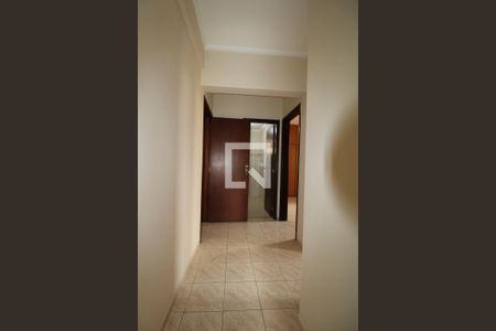 Corredor de apartamento à venda com 3 quartos, 97m² em Bosque, Campinas