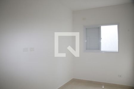 Quarto 2 de casa para alugar com 2 quartos, 45m² em Vila Tupi, Praia Grande