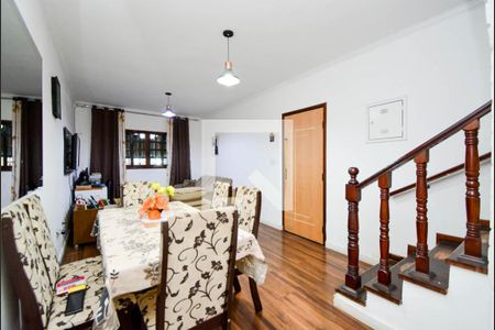 Sala de casa para alugar com 3 quartos, 275m² em Jardim Flor da Montanha, Guarulhos