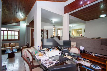 Sala 1 de casa de condomínio à venda com 7 quartos, 410m² em Camboinhas, Niterói