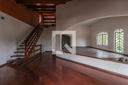 Sala de casa à venda com 3 quartos, 339m² em Vila Boa Vista, Barueri